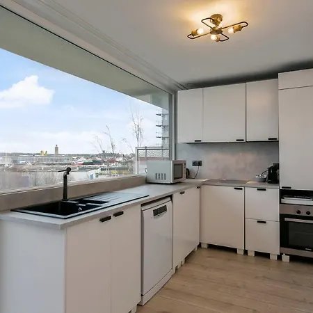 Spacious With Great Skyline And Waterfront View In *